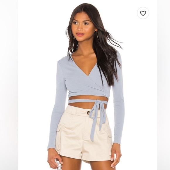 Superdown Women’s Sylvie Wrap Tie Top Size Small - Picture 9 of 9